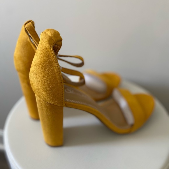 SHEINLAND Women’s Size 9 Mustard Yellow Suede Block Heel Ankle Tie Sandals - Picture 6 of 10